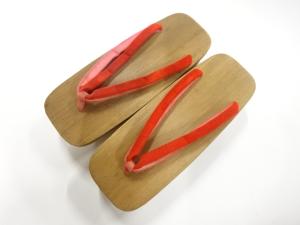 未使用品　桐下駄(22.5センチ)